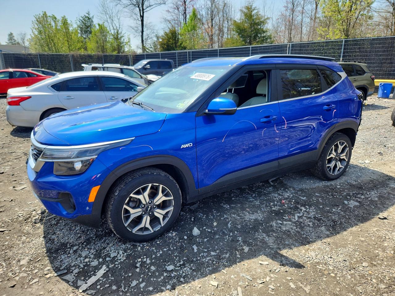 Salvage Kia Seltos Image