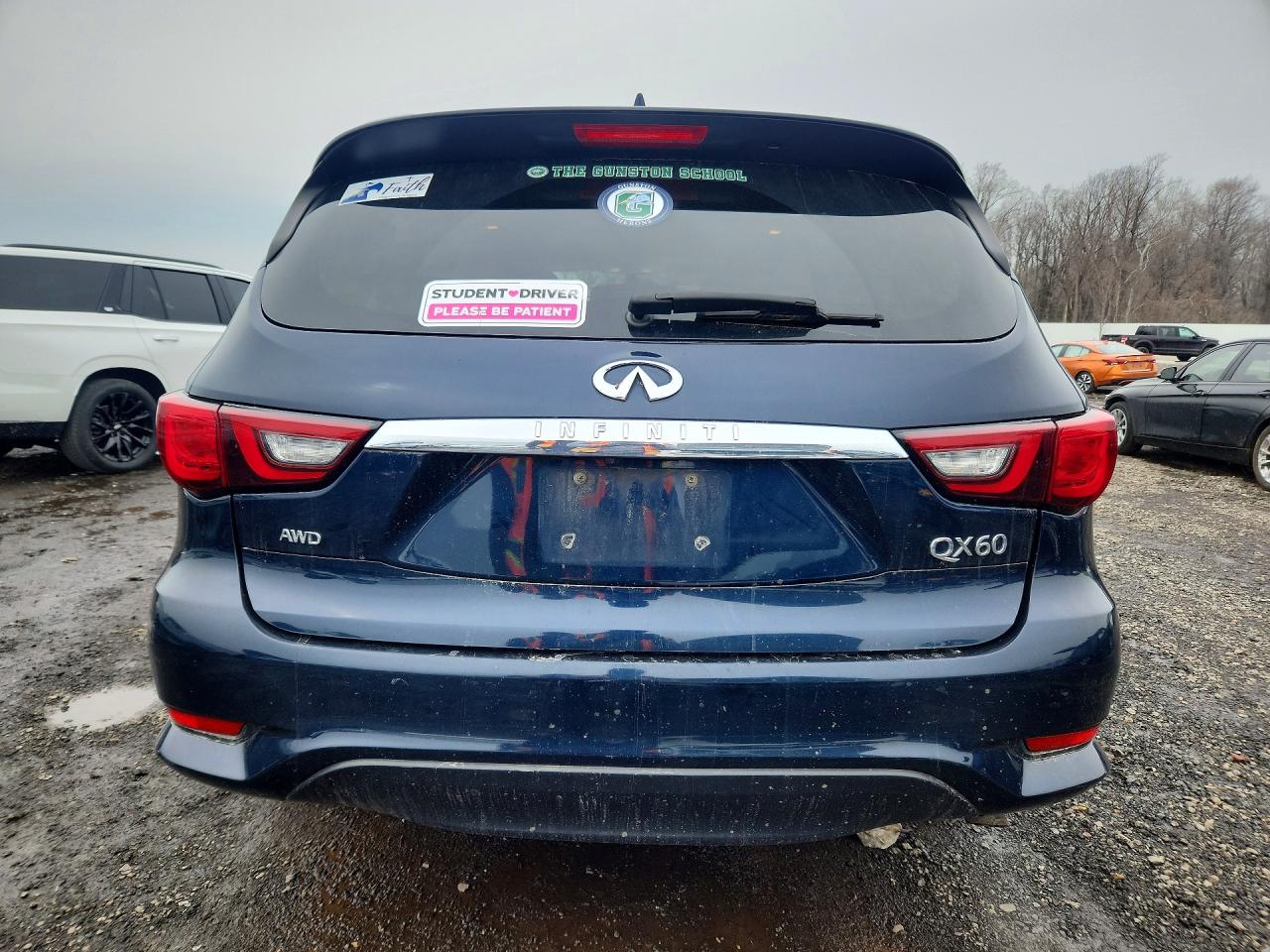 INFINITI Qx Pure