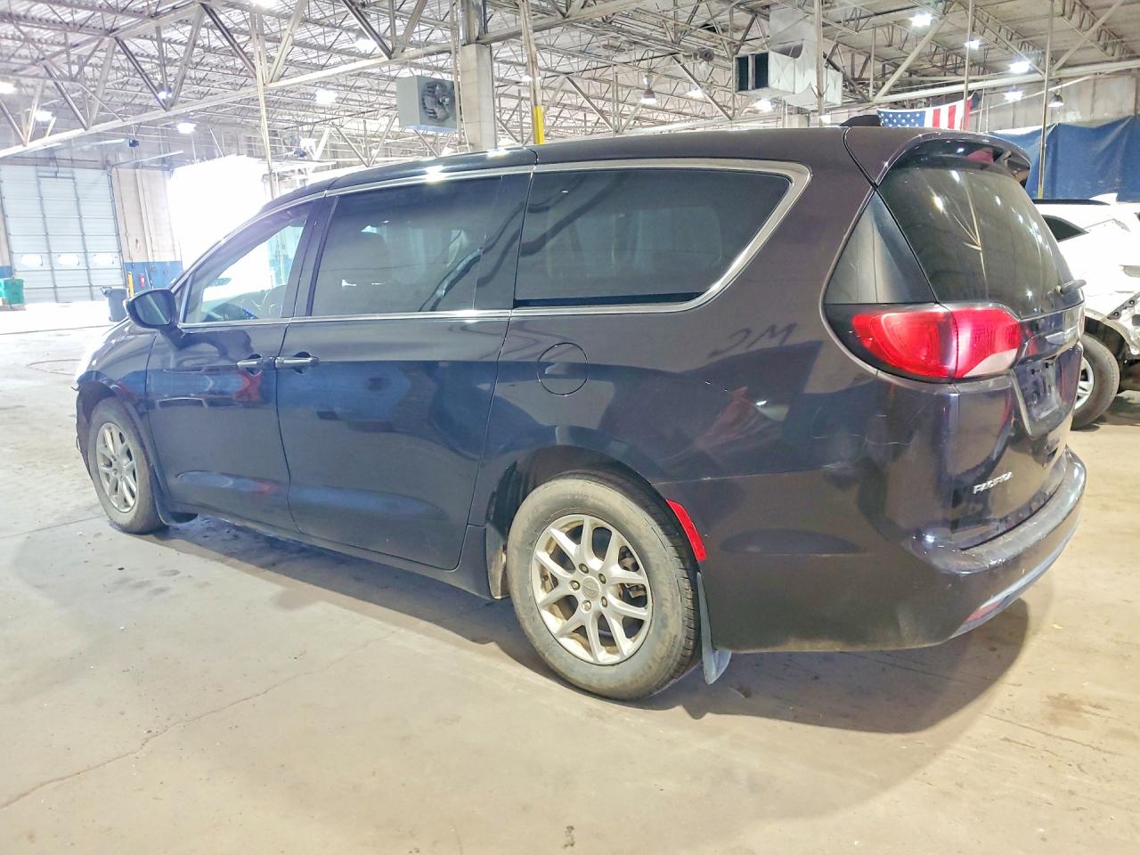 Chrysler Pacifica Touring L