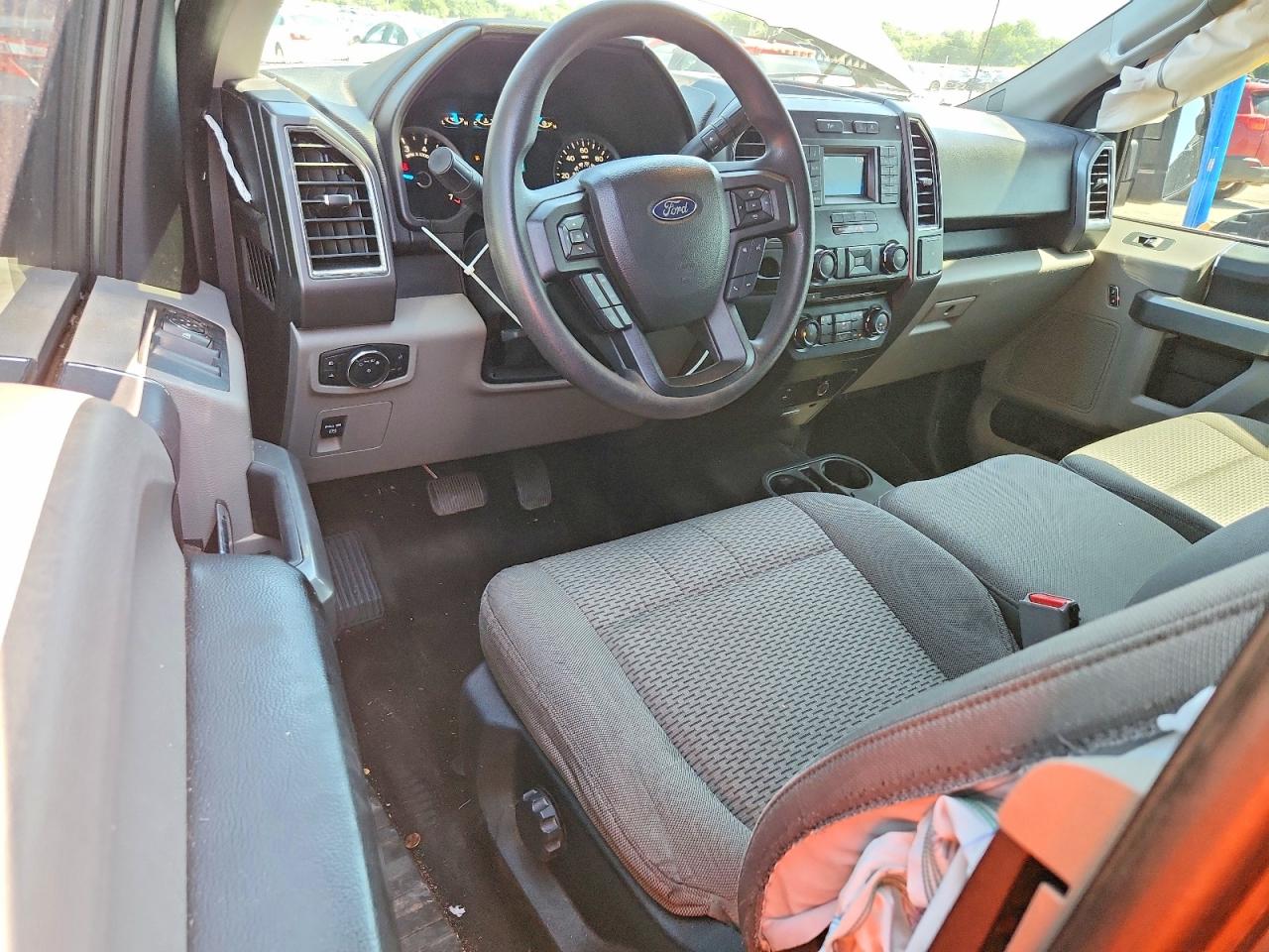 Ford F-150 Super Cab