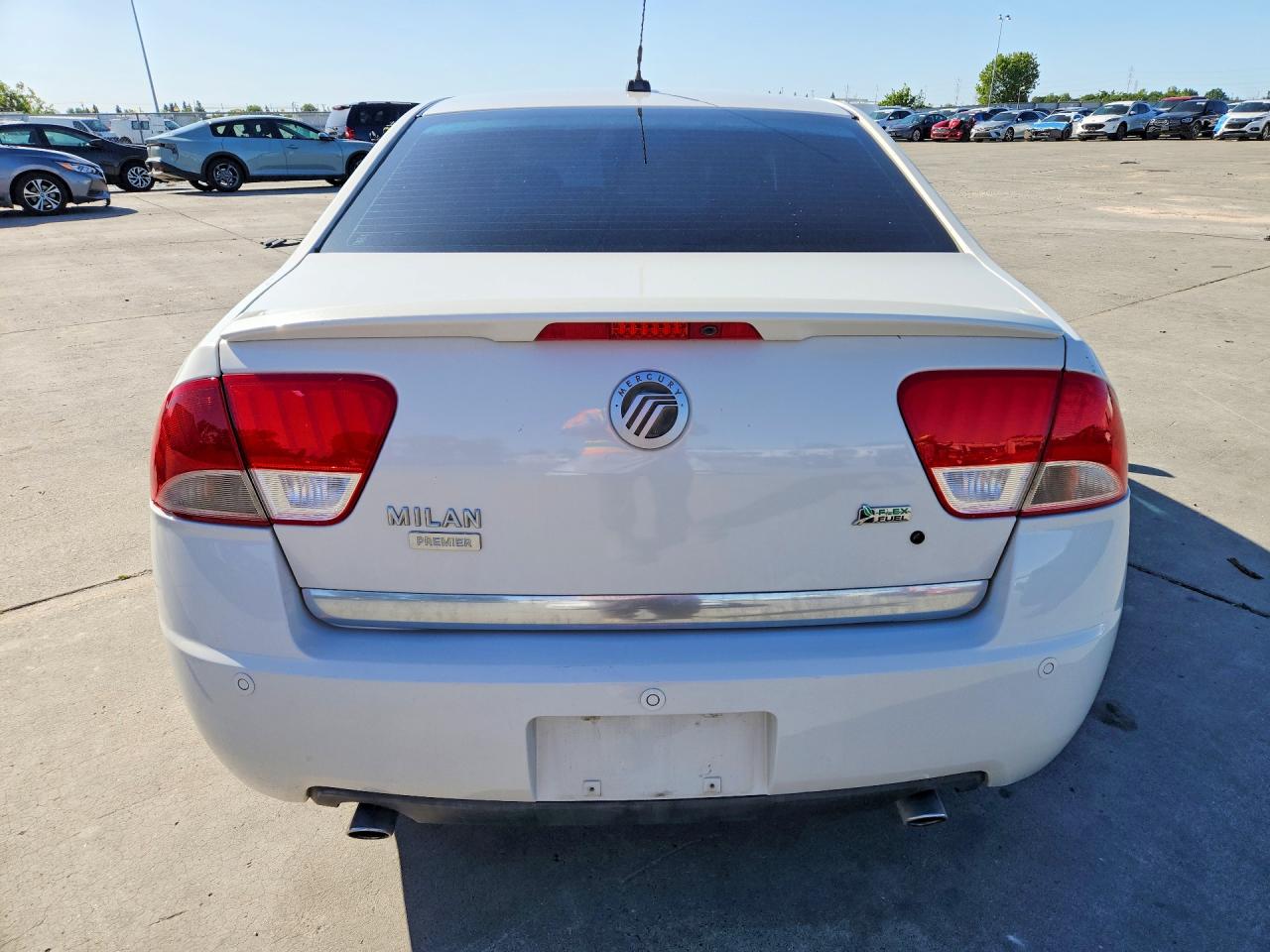 Mercury Milan Premier