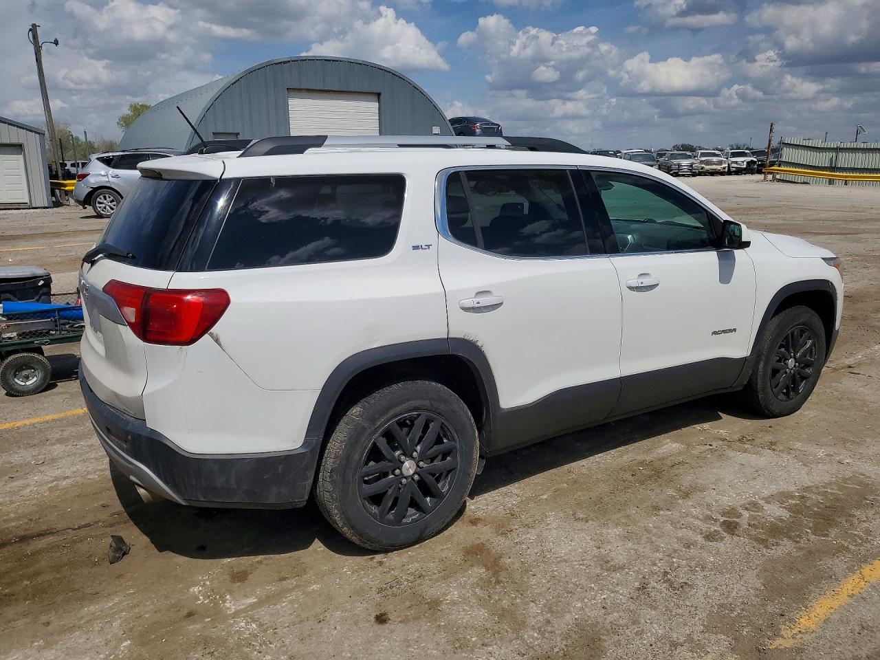GMC Acadia Slt-1