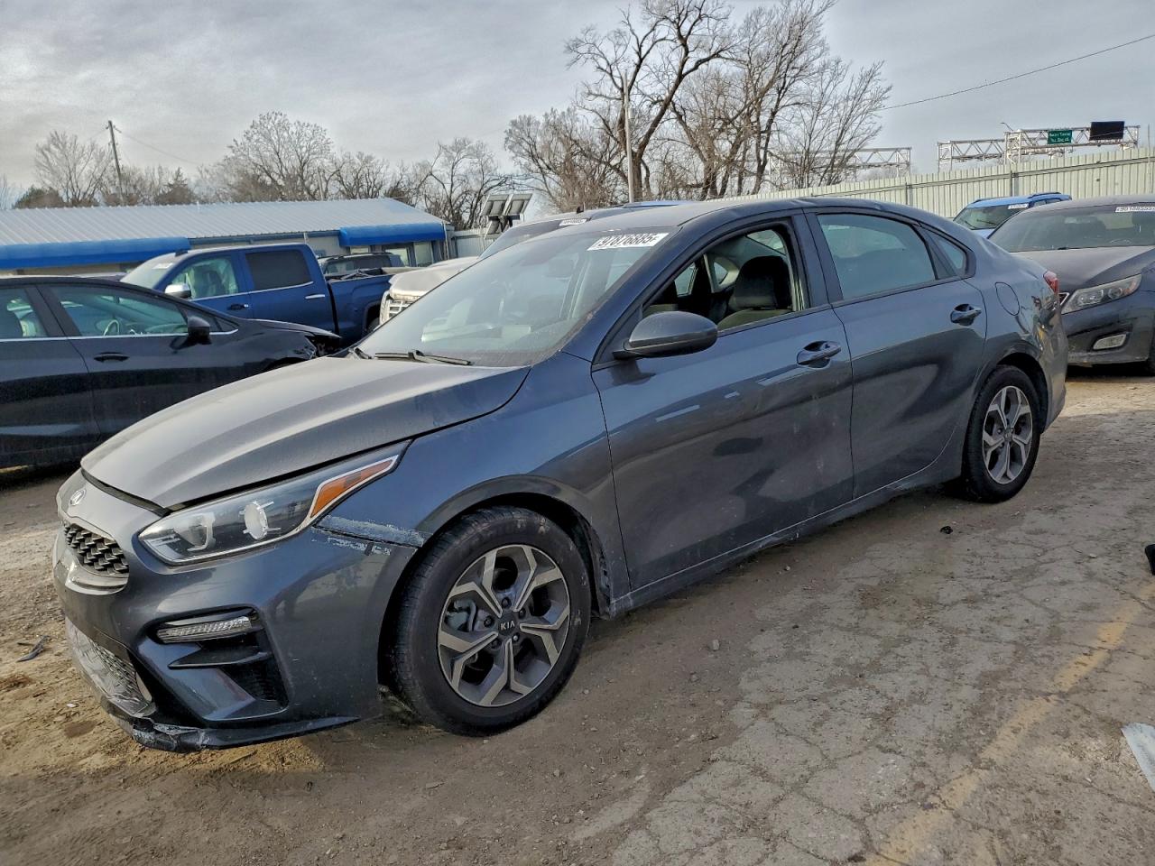 Salvage Kia Forte Image