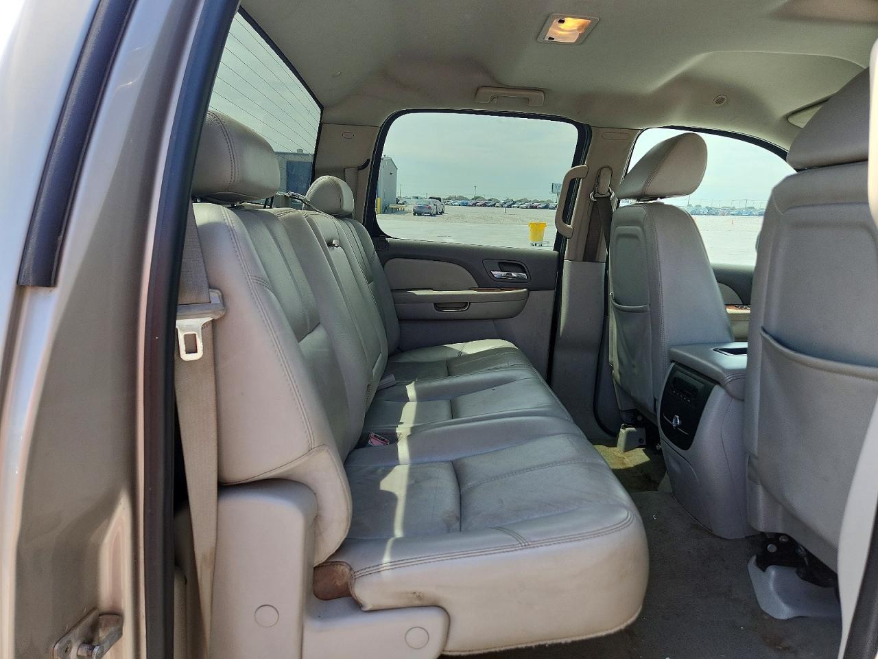 Chevrolet Silverado C1500
