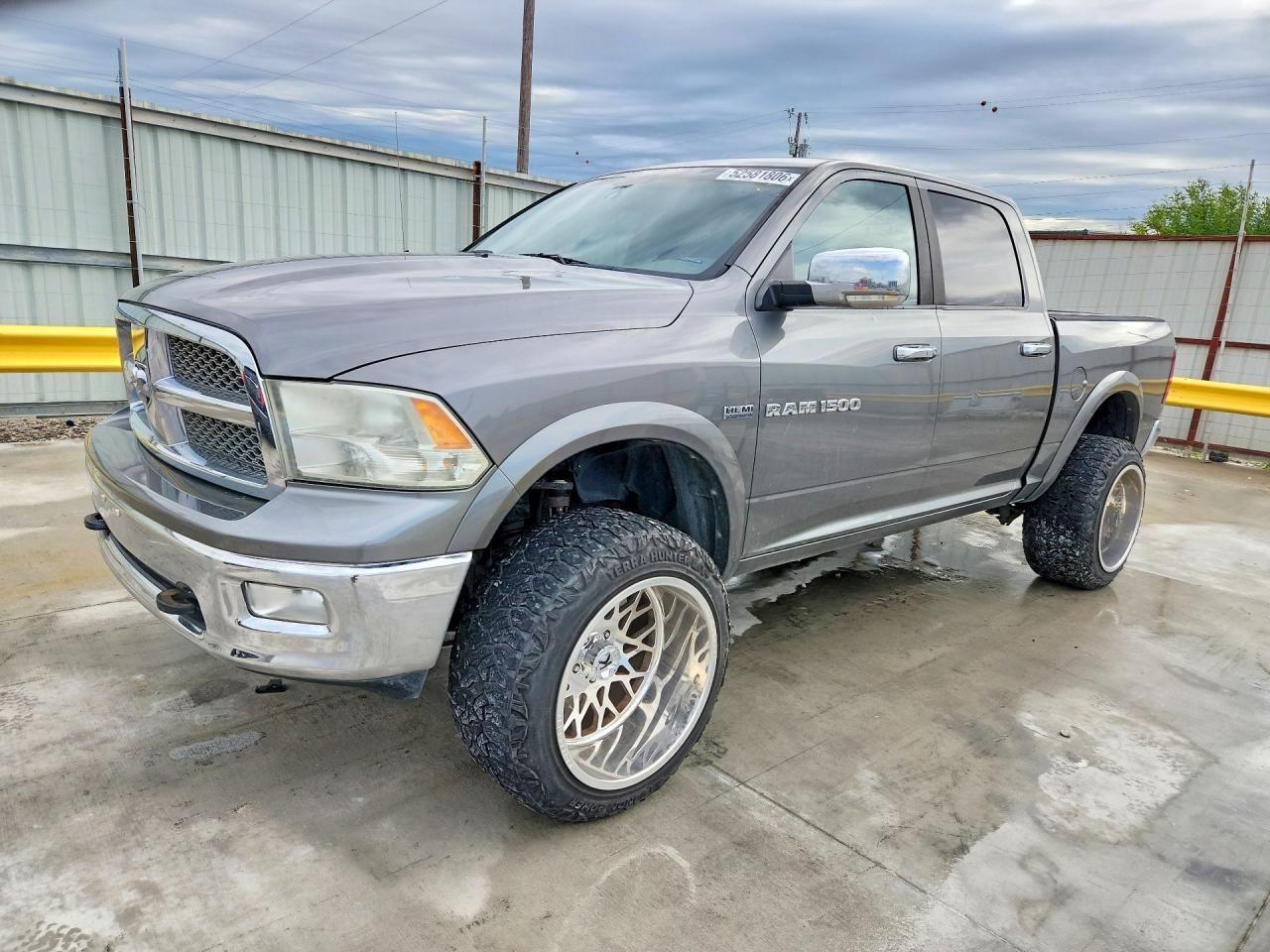 Salvage Dodge Ram 1500 Image