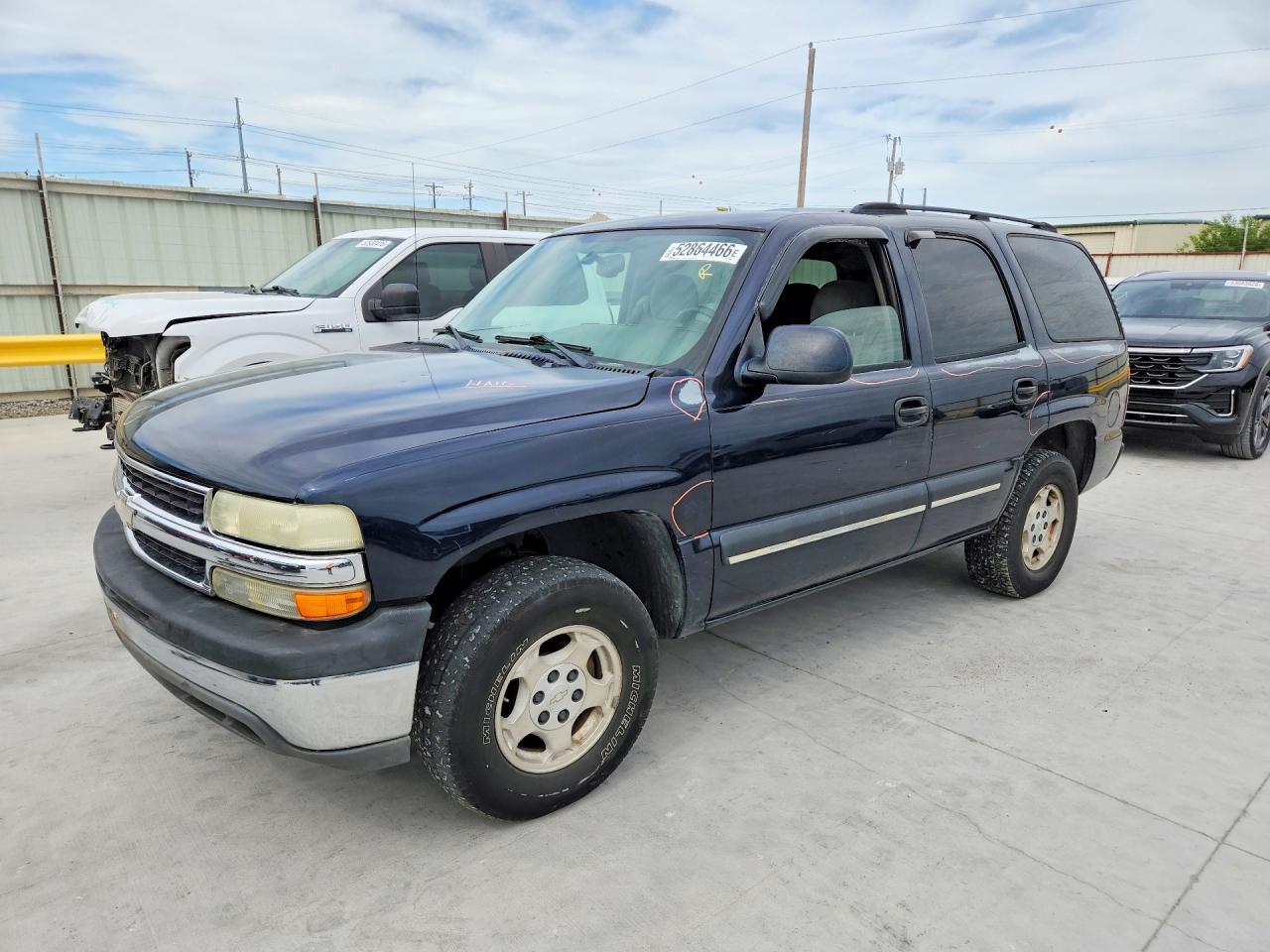 Salvage Chevrolet Tahoe Image