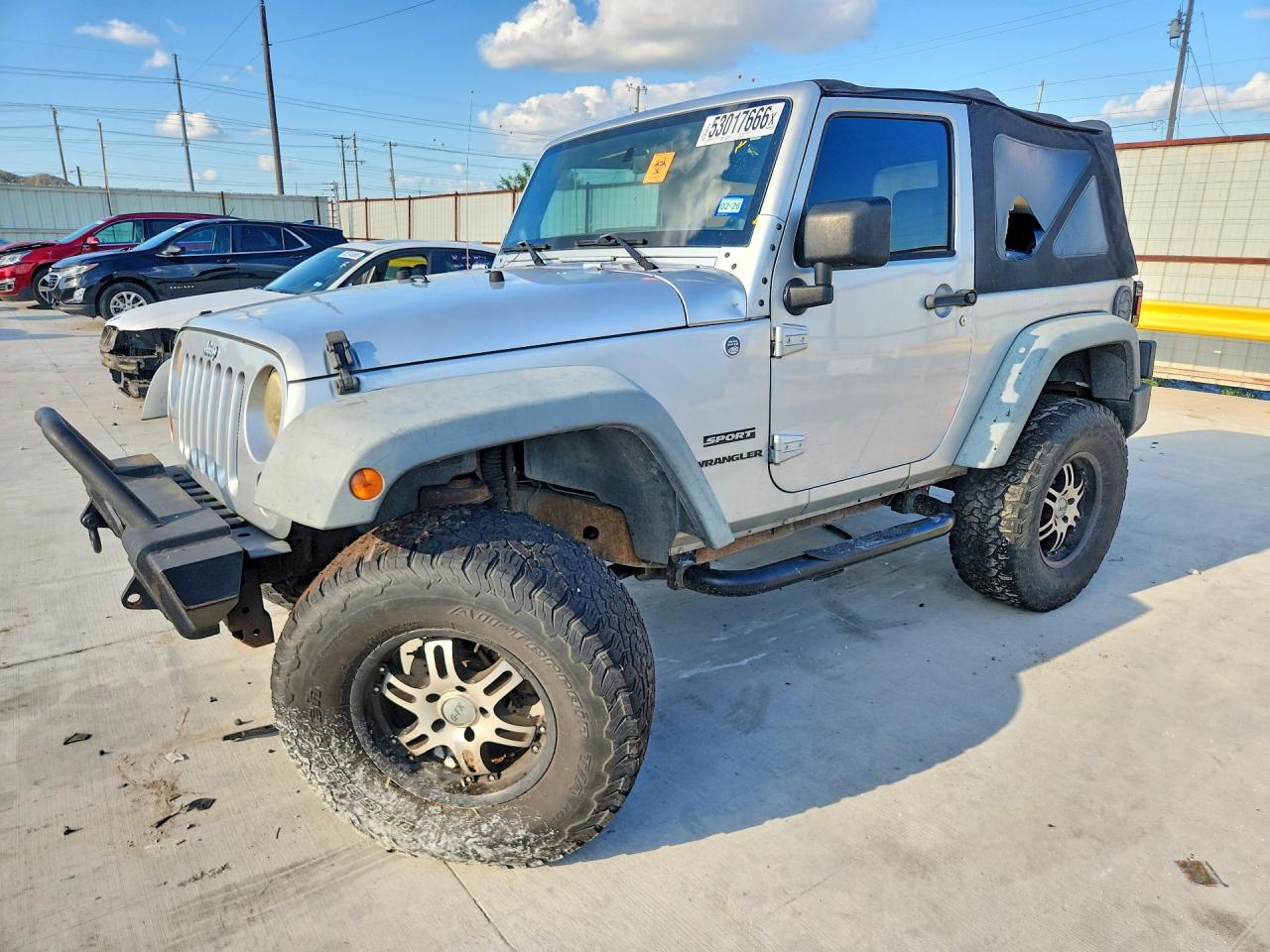 Salvage Jeep Wrangler Image