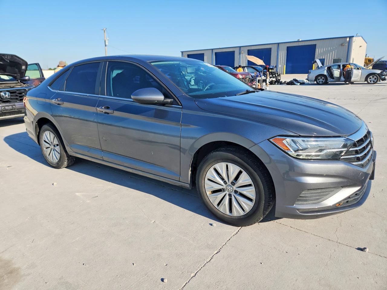 Volkswagen Jetta S