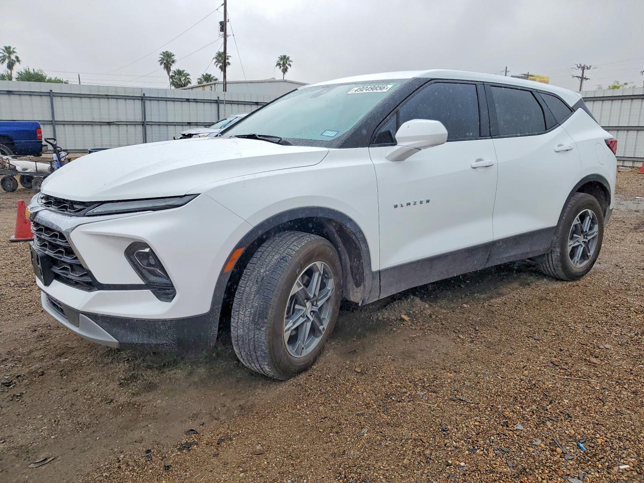 Salvage Chevrolet Blazer Image