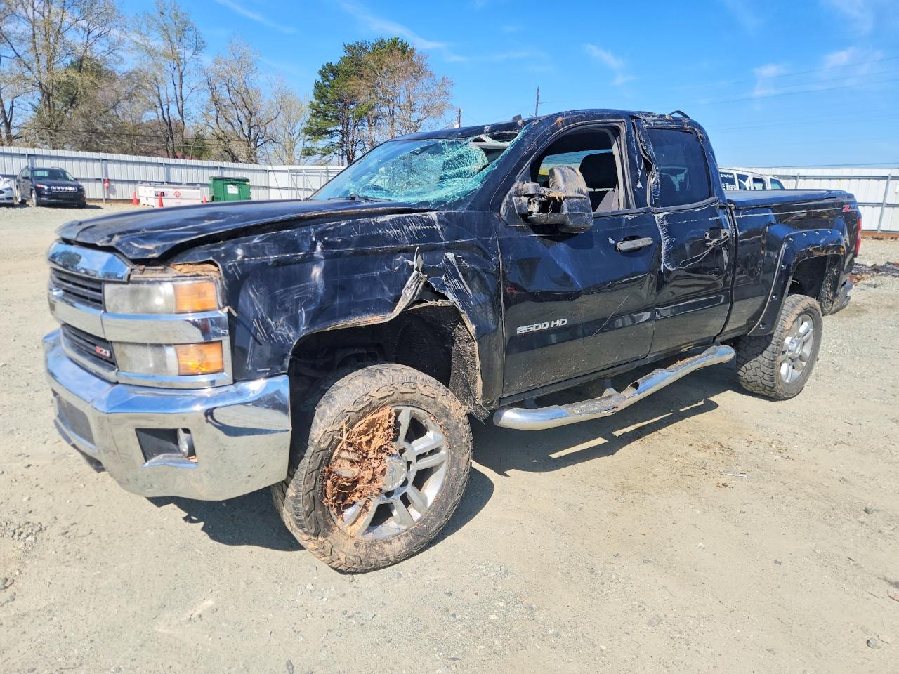 Salvage Chevrolet Silverado Image
