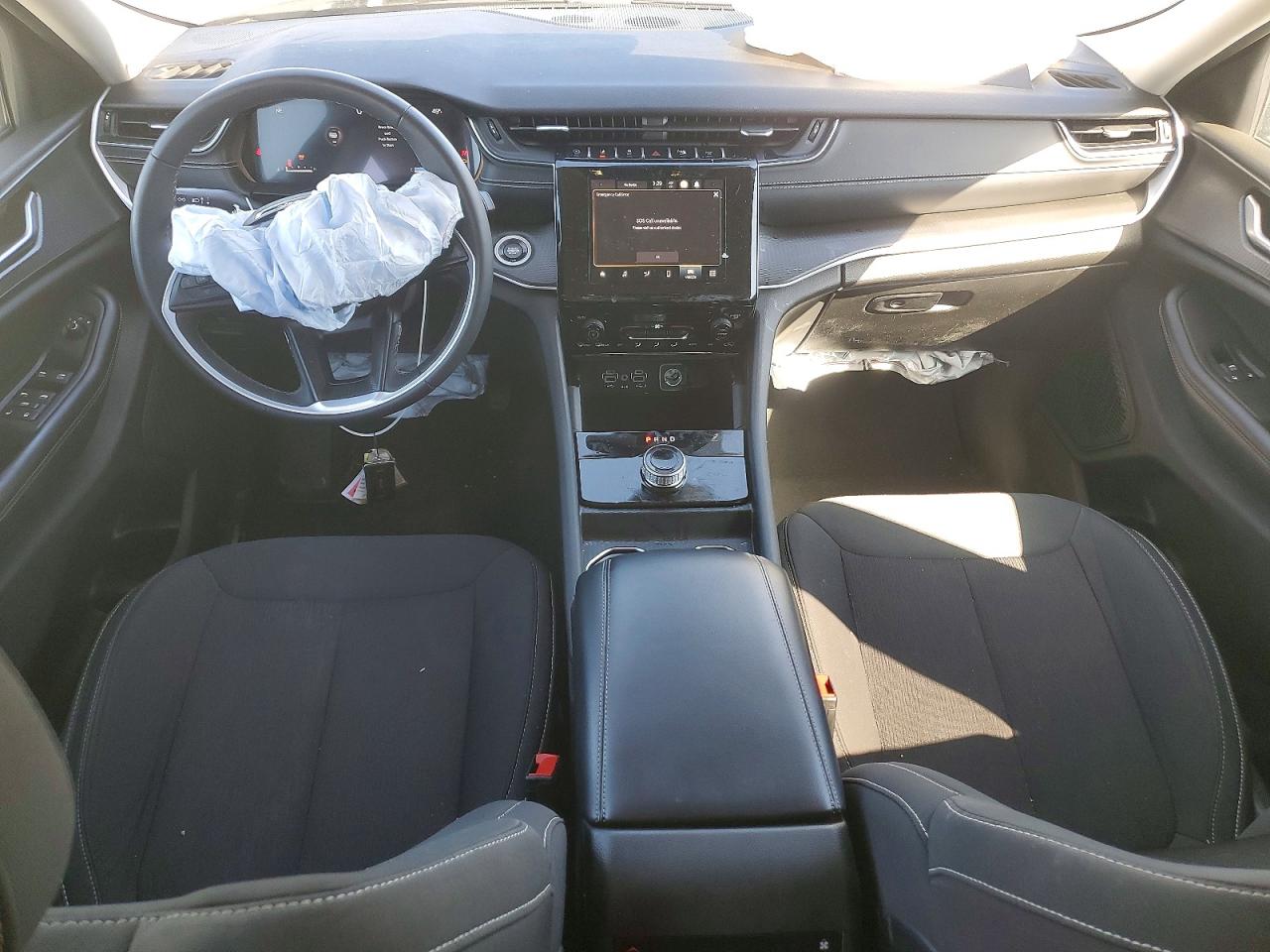 Jeep Grand Cherokee L Laredo