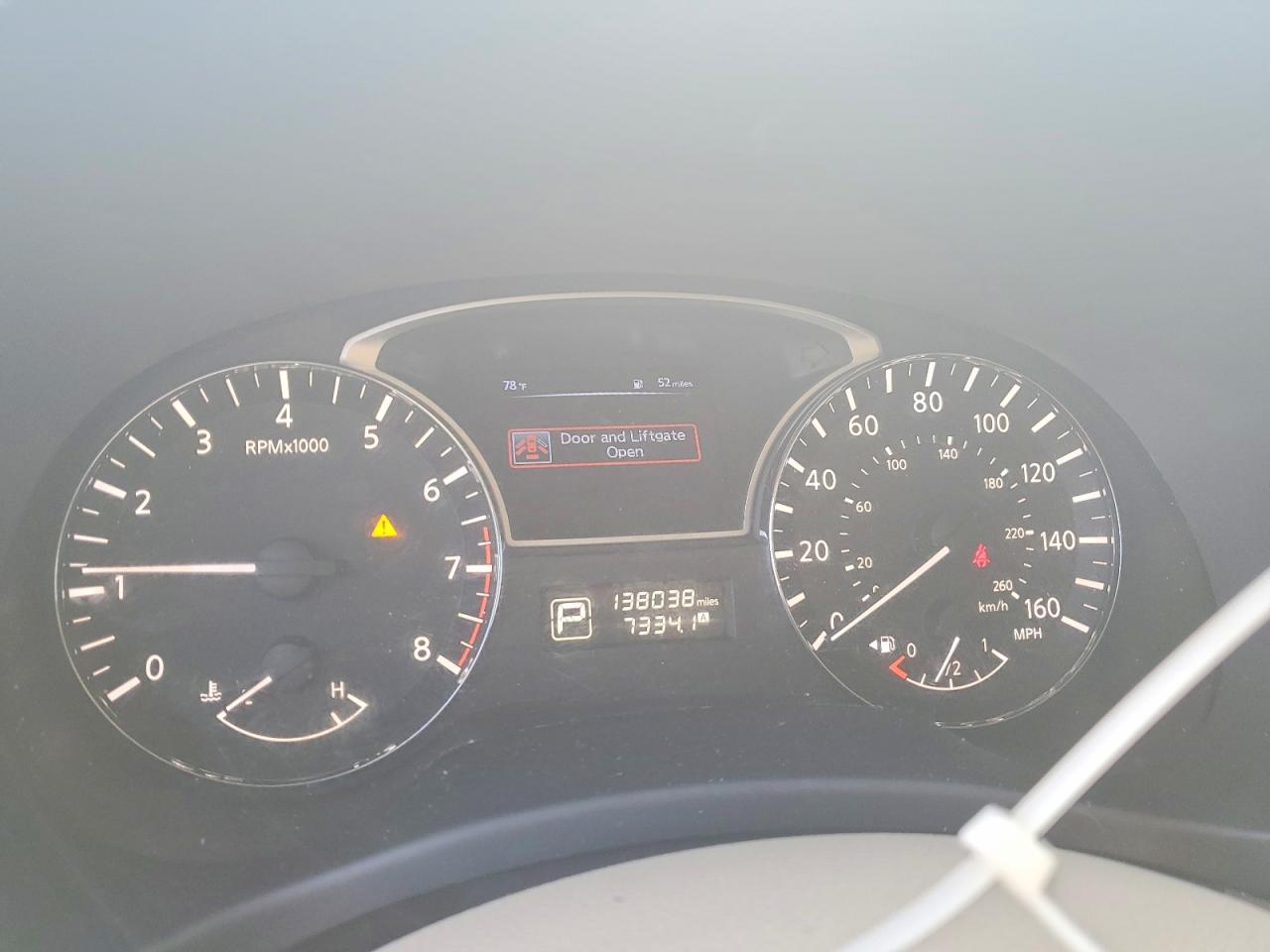Nissan Pathfinder S