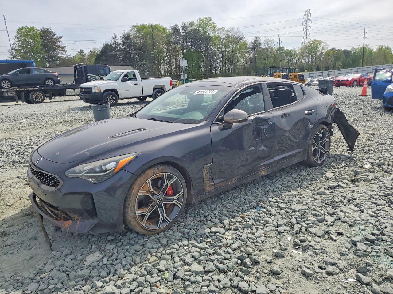 Salvage Kia Stinger Image
