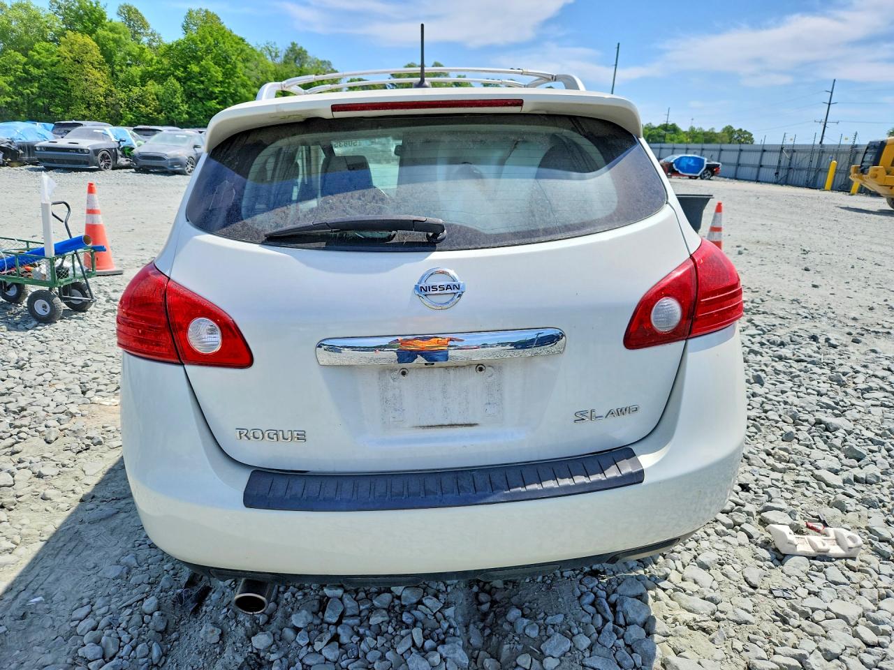 Nissan Rogue S