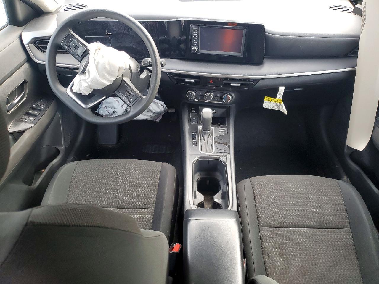 Nissan Kicks S