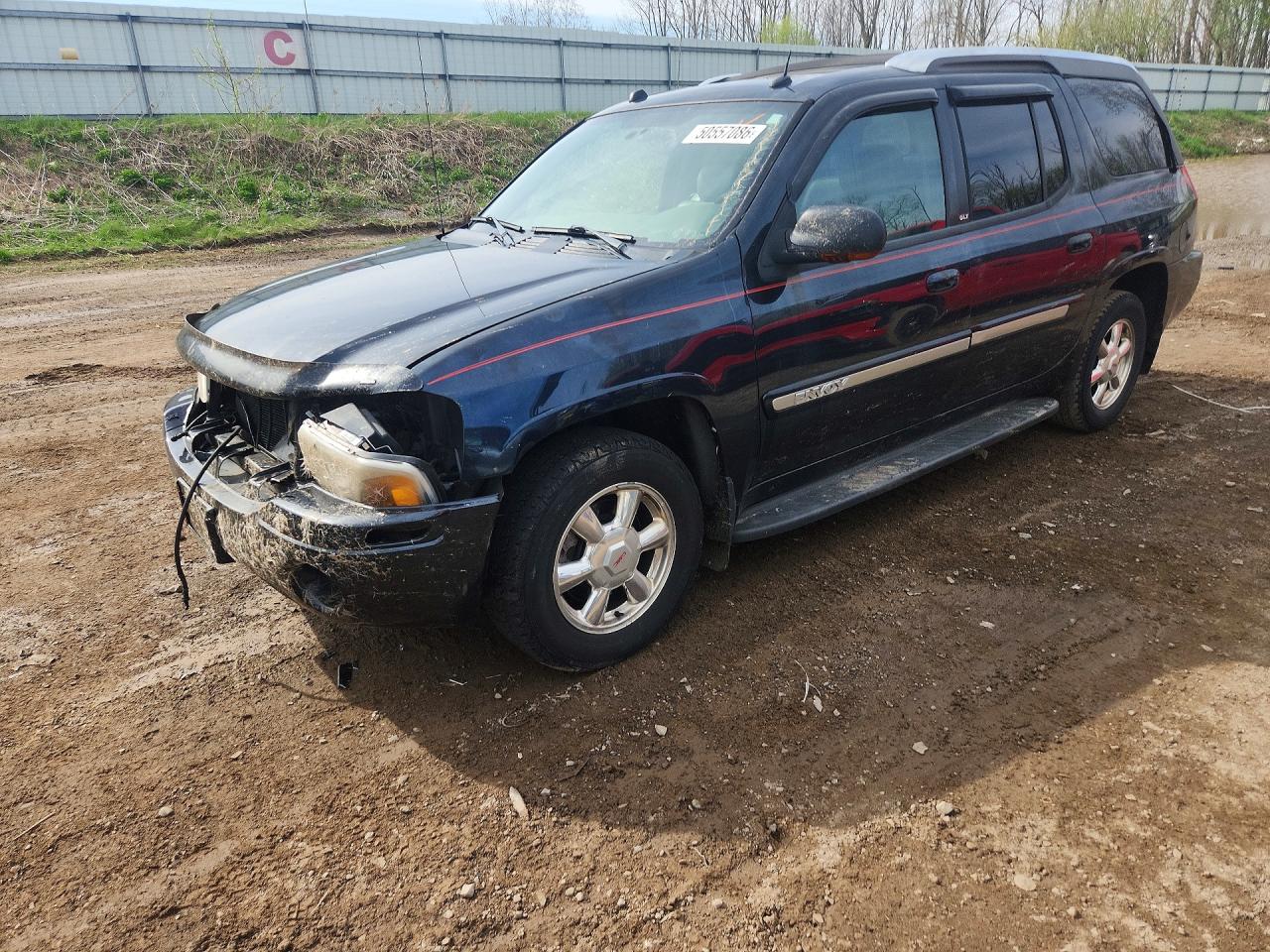 Salvage GMC Envoy Image