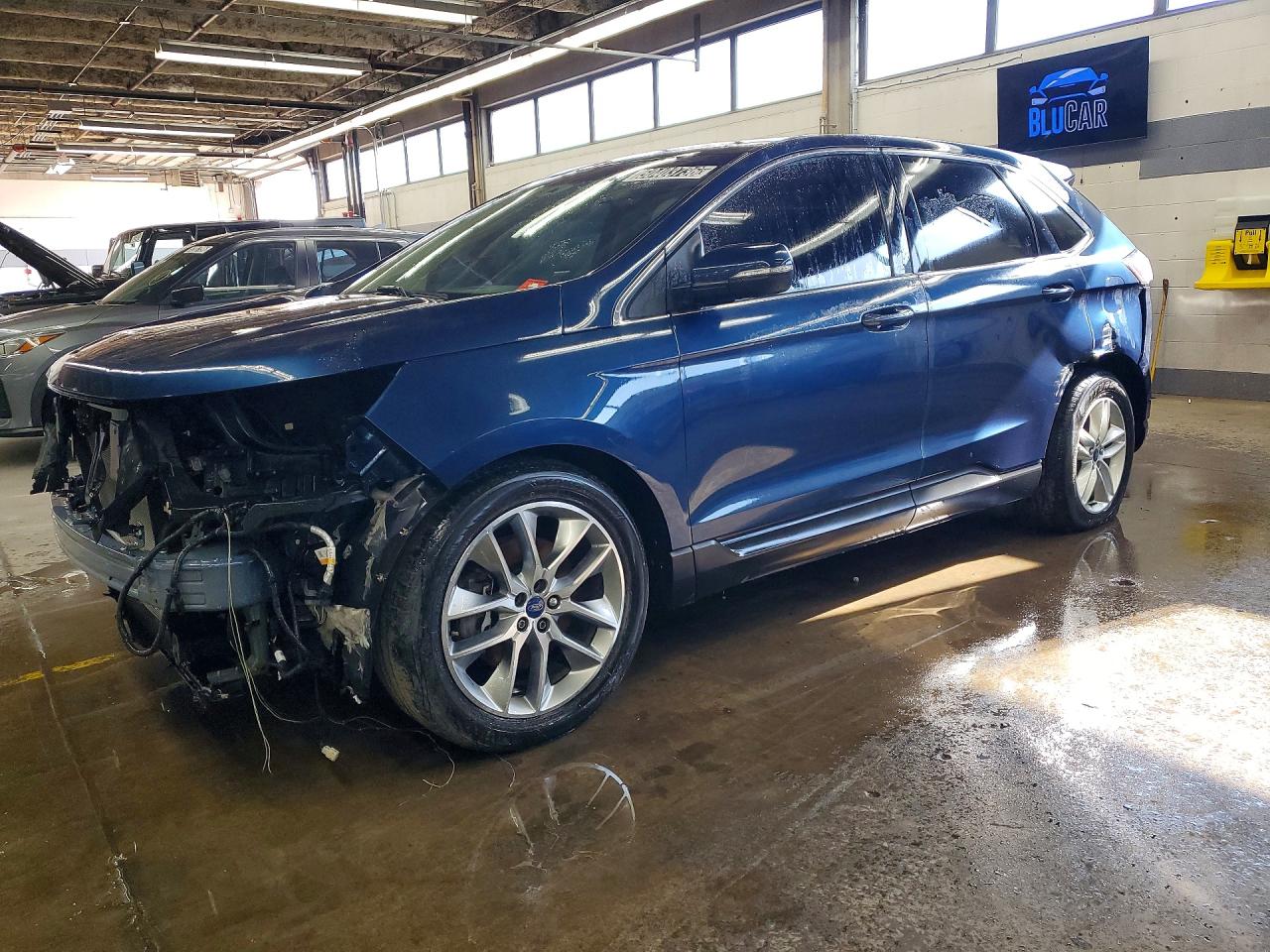 Salvage Ford Edge Image