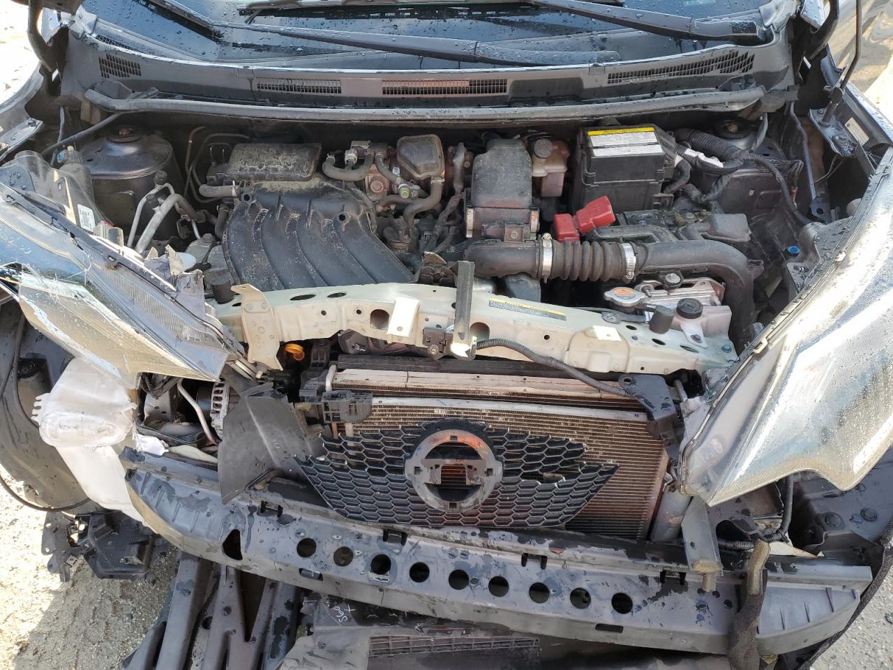 Nissan Versa