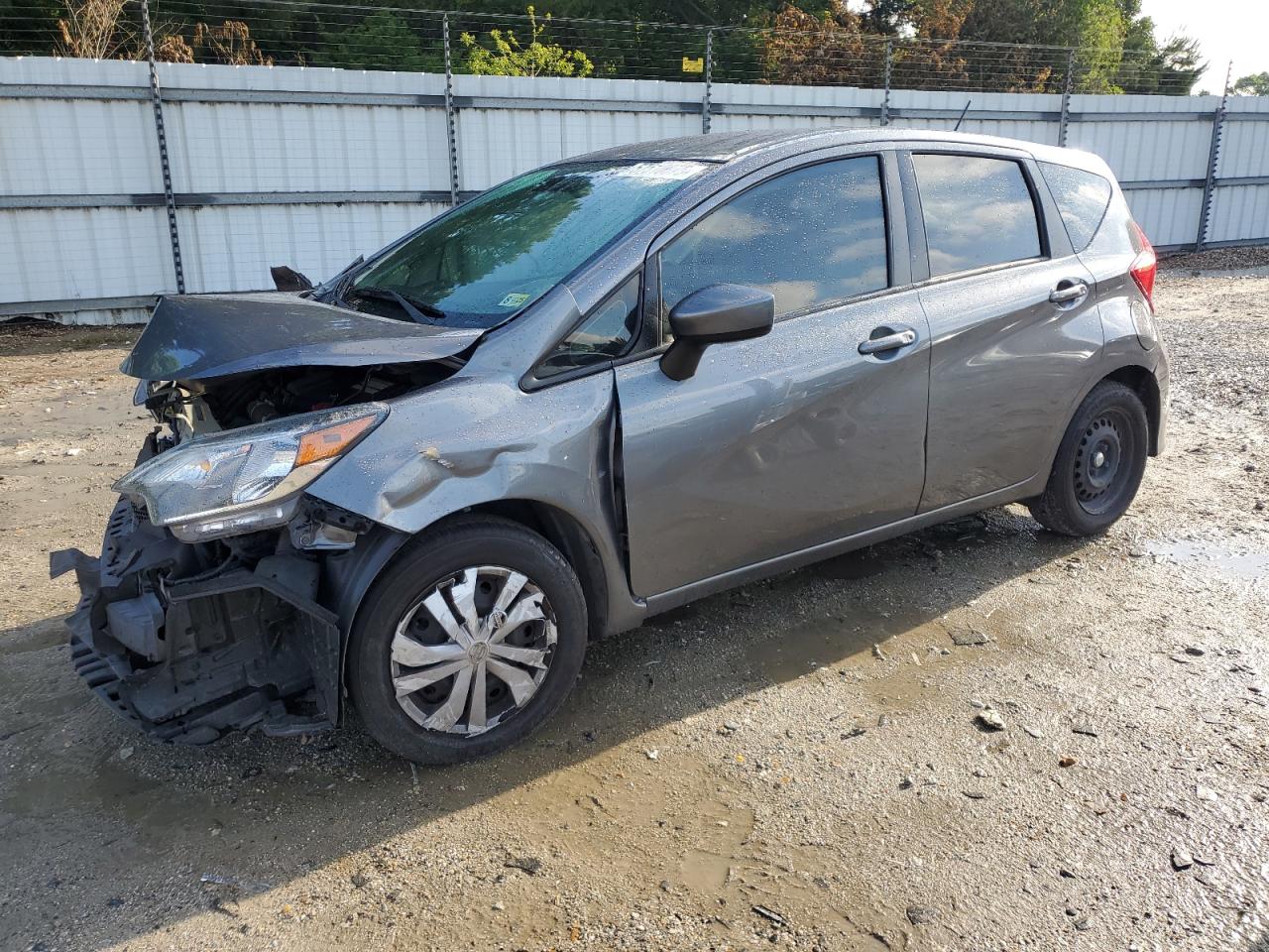 Salvage Nissan Versa Image