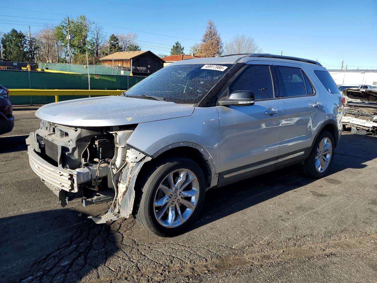 Salvage Ford Explorer Image