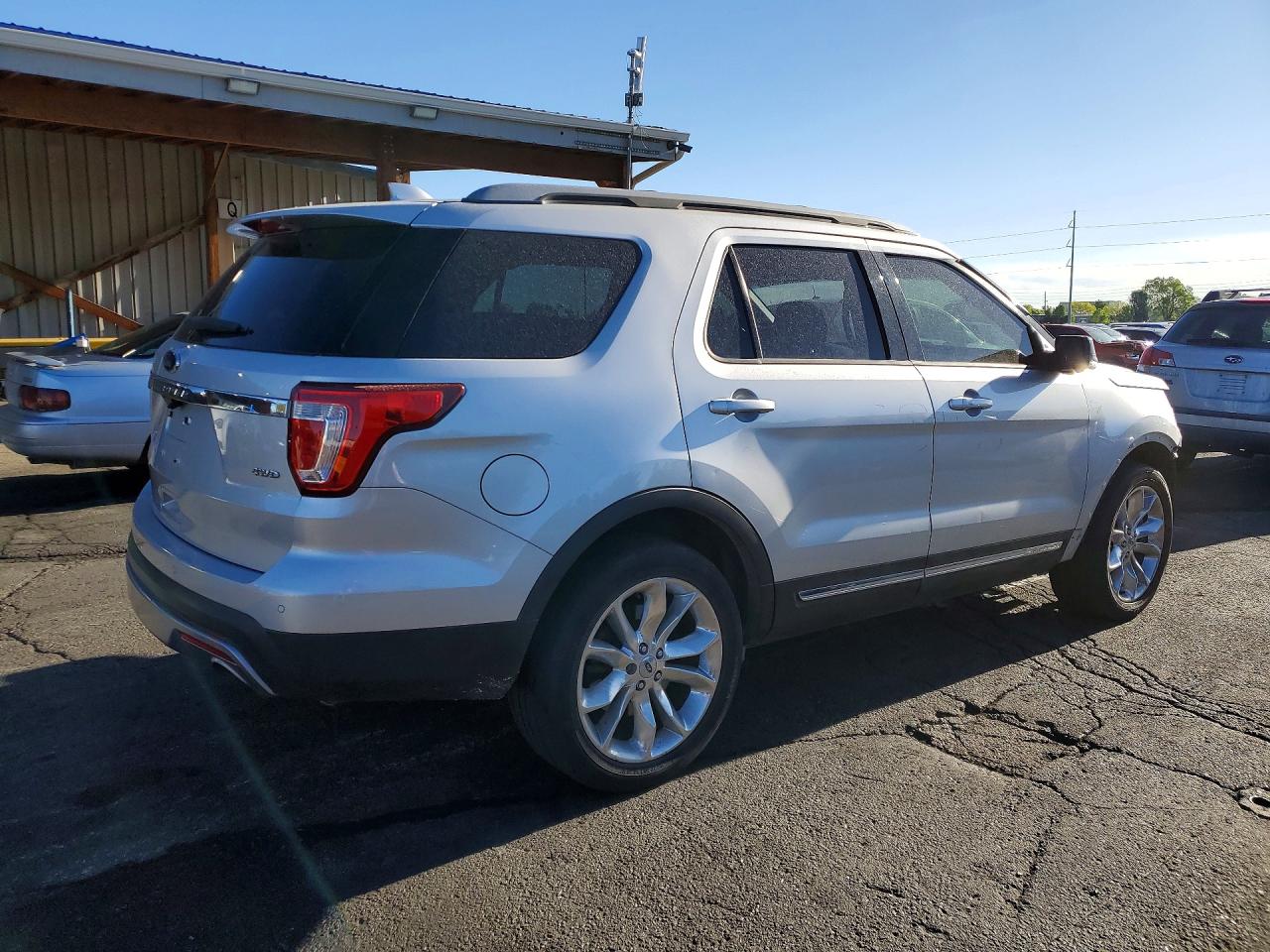 Ford Explorer Xlt