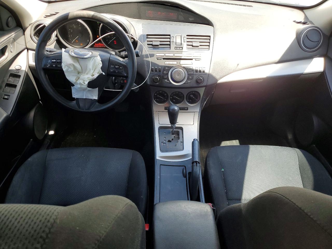 Mazda 3 I