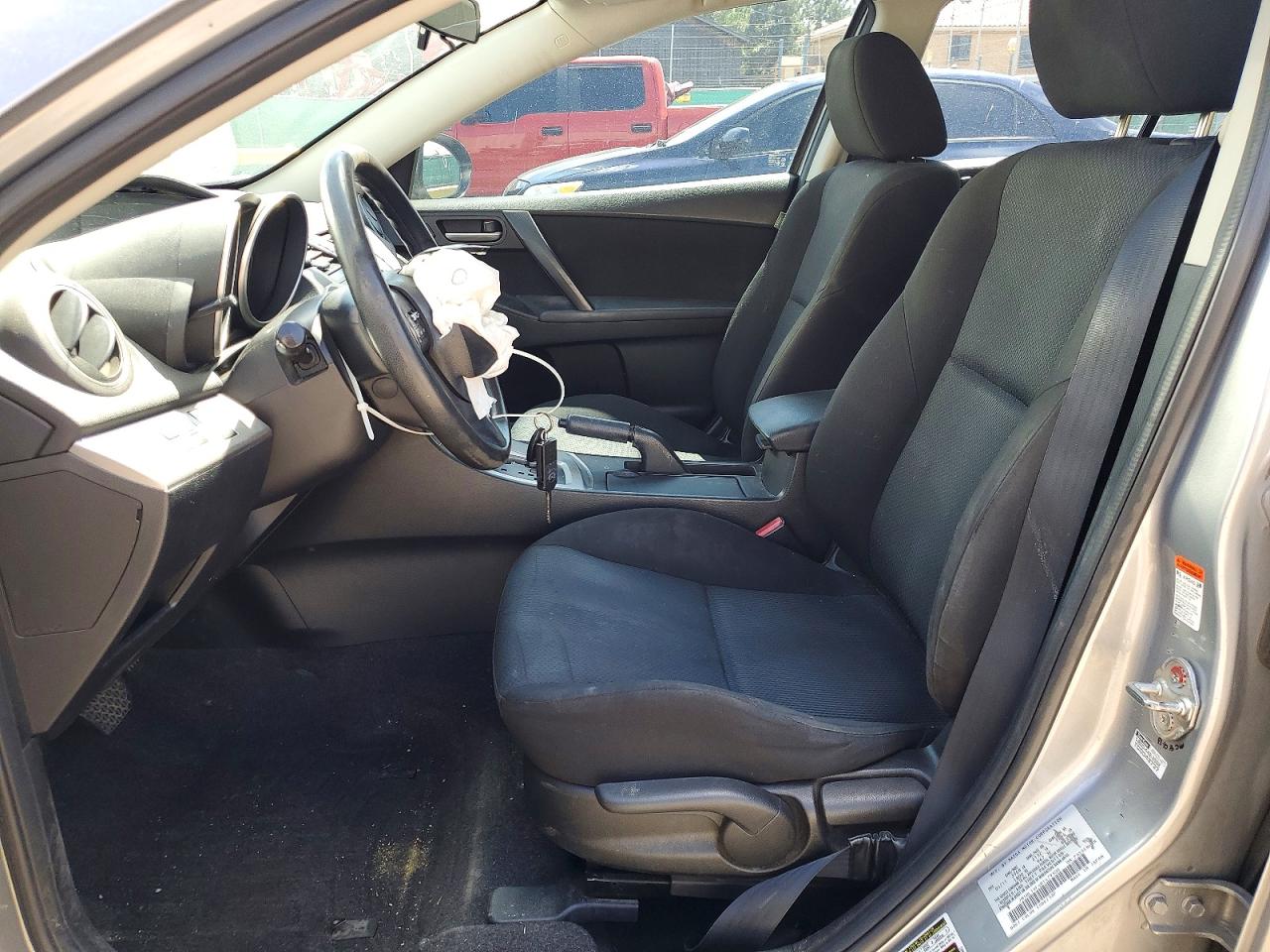 Mazda 3 I