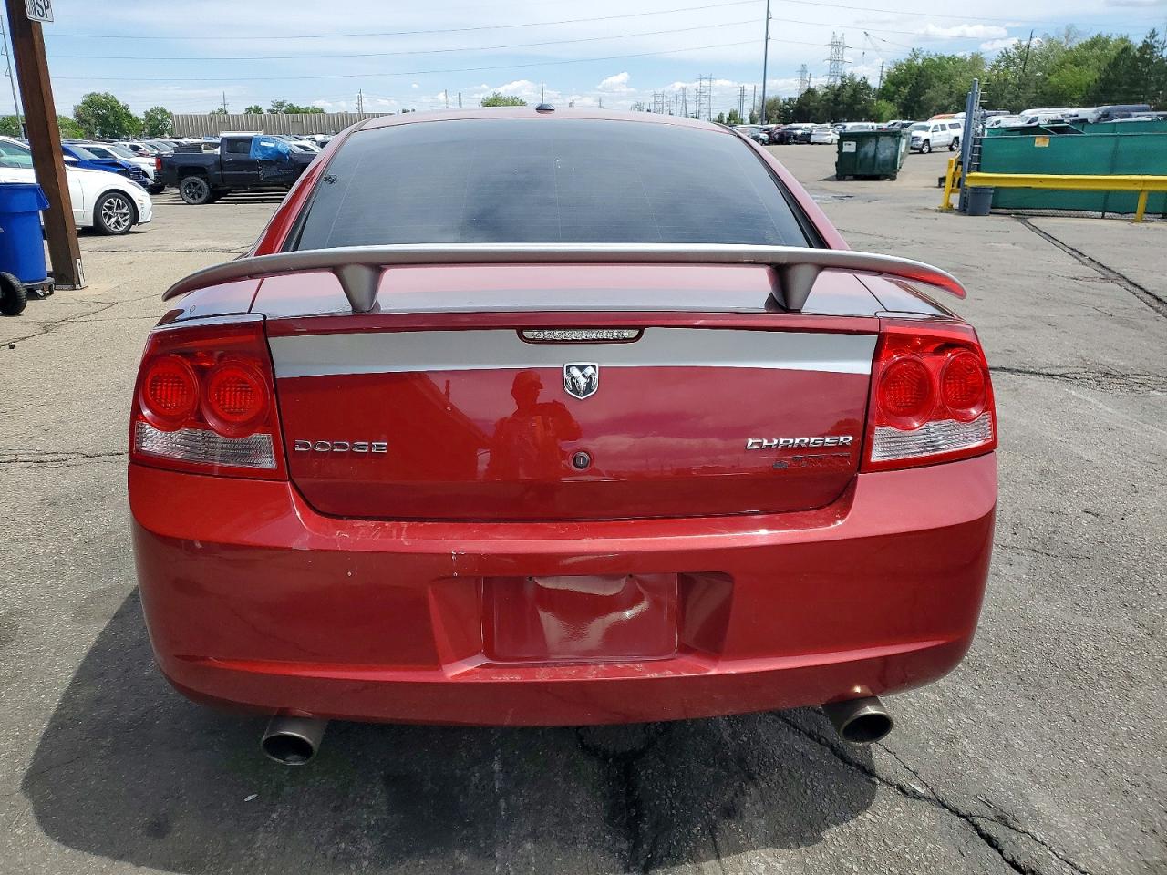 Dodge Charger R