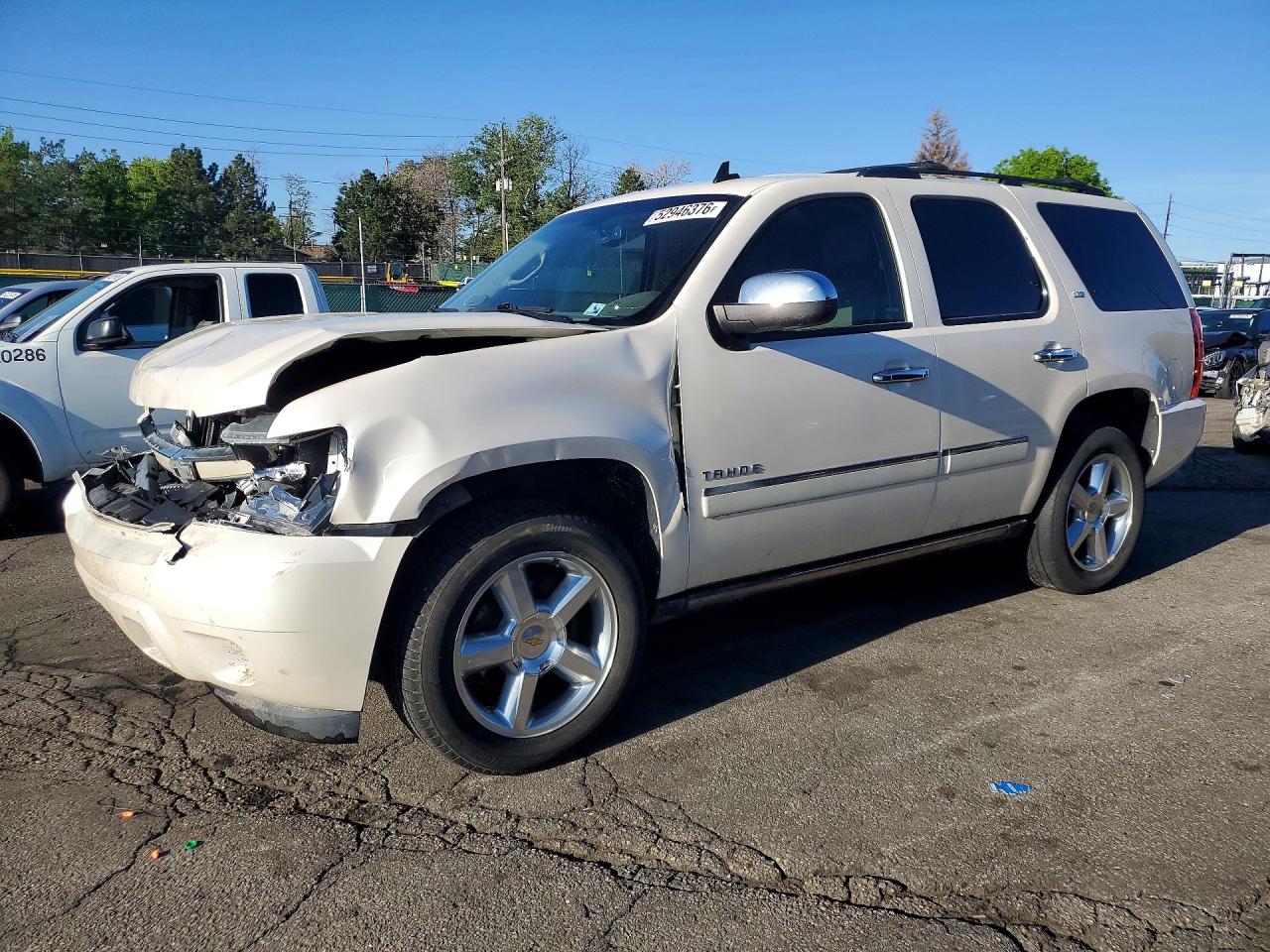 Salvage Chevrolet Tahoe Image
