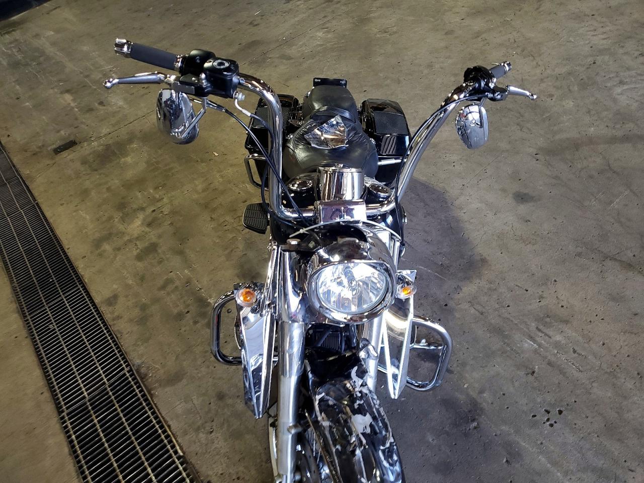 Harley-Davidson Fl