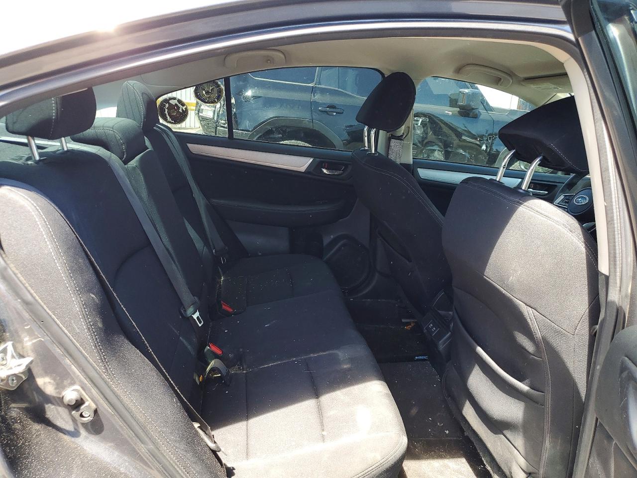 Subaru Legacy 2.5i Premium