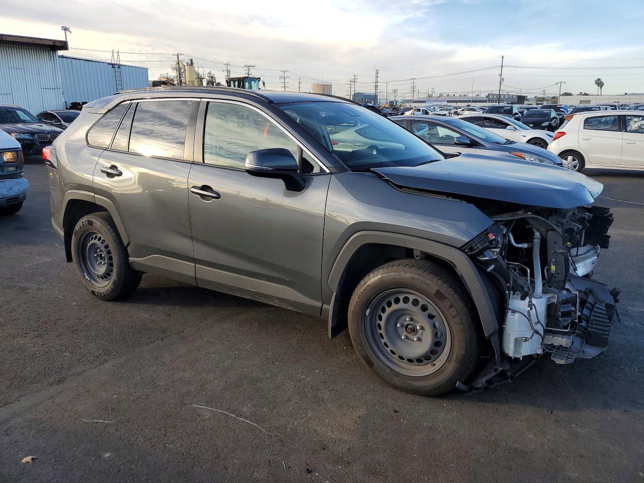 Toyota RAV4 Le