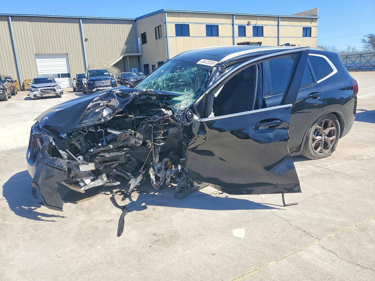 Salvage BMW X Series Image
