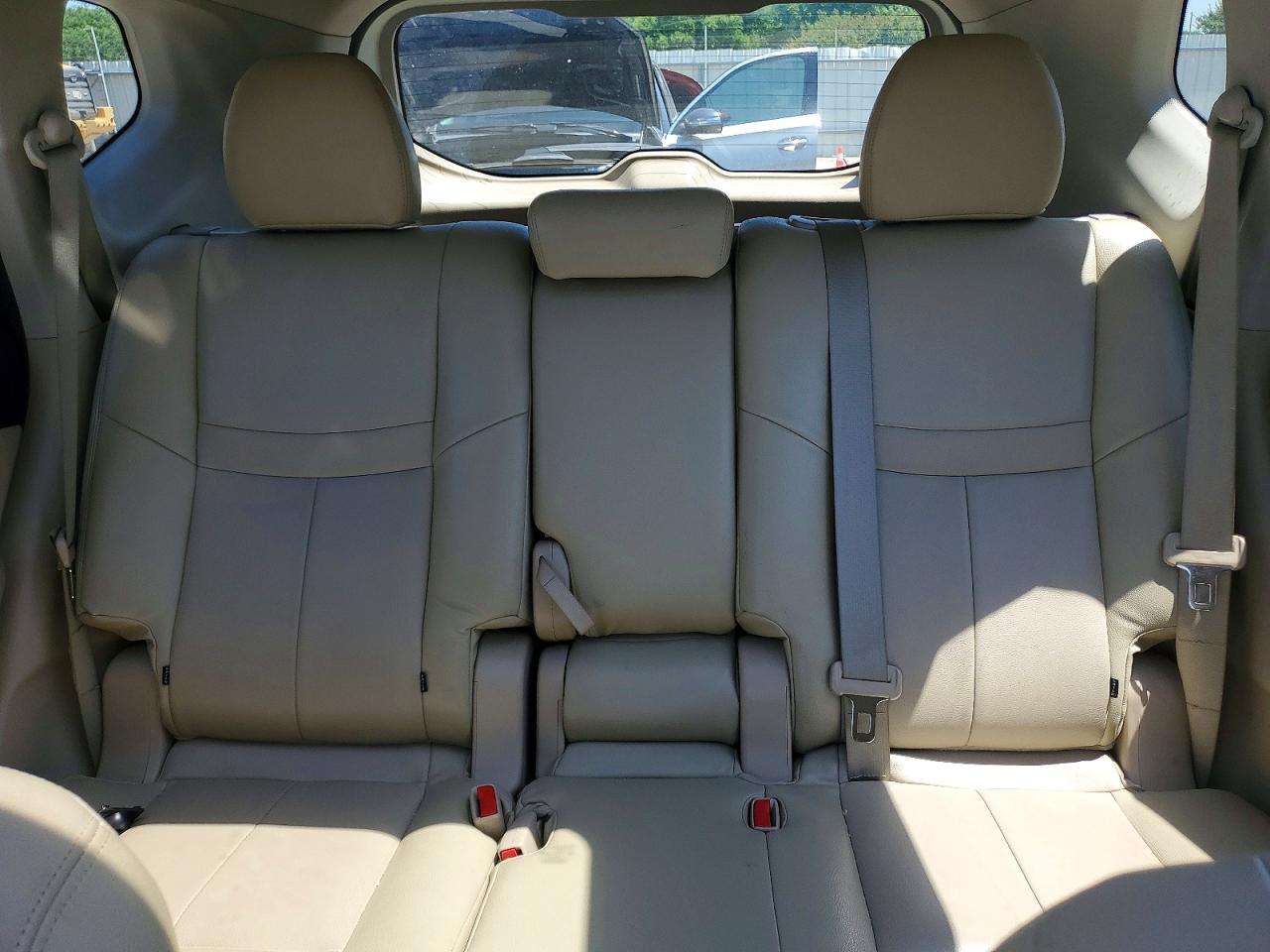 Nissan Rogue Sv