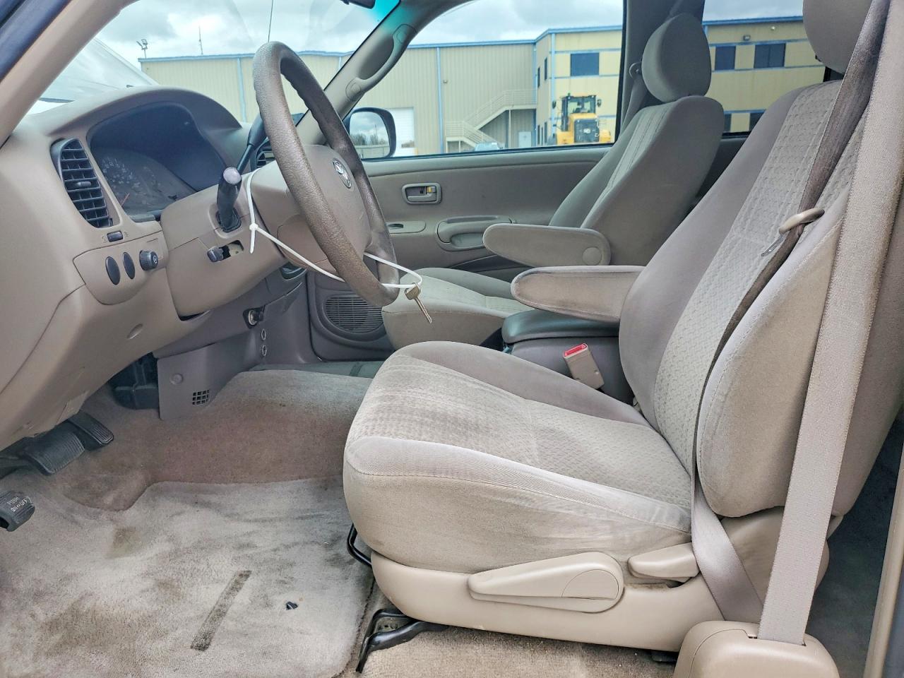 Toyota Tundra Access Cab Sr5