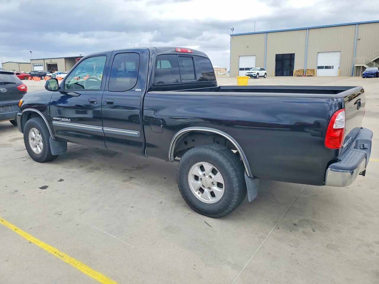 Toyota Tundra Access Cab Sr5