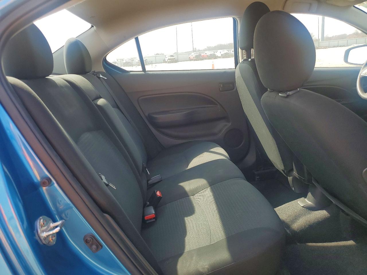 Mitsubishi Mirage G4 Es