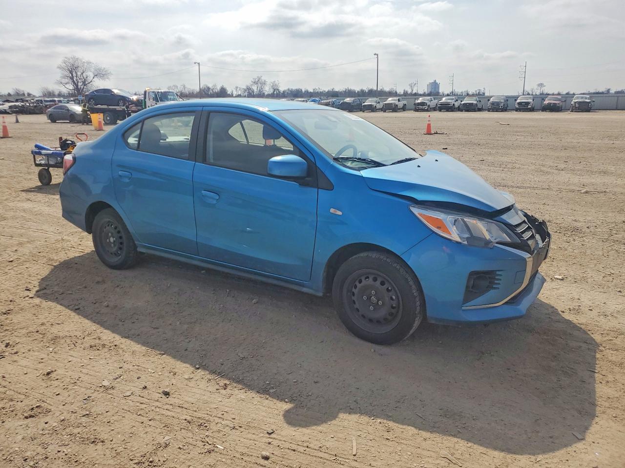 Mitsubishi Mirage G4 Es