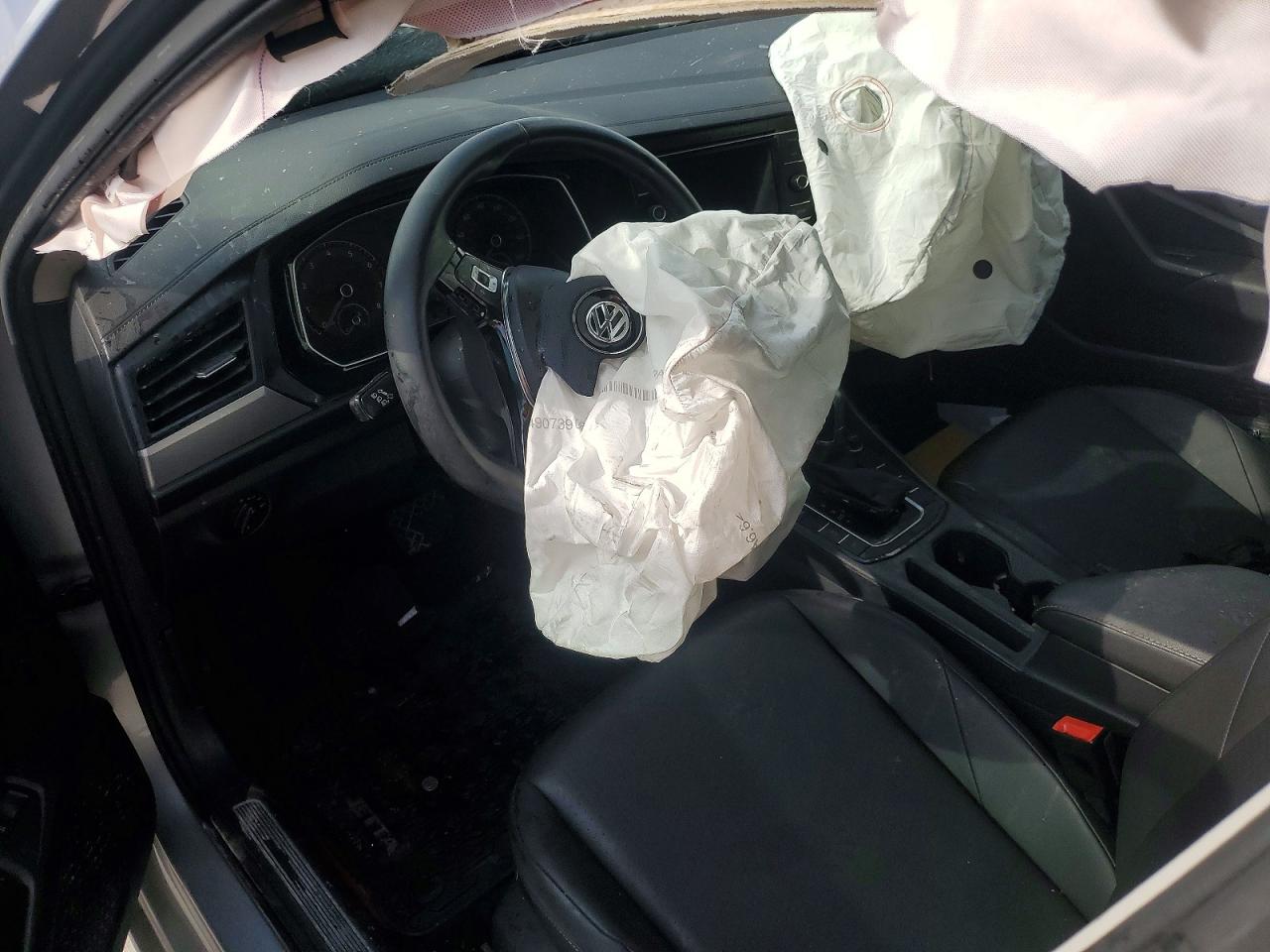 Volkswagen Jetta S