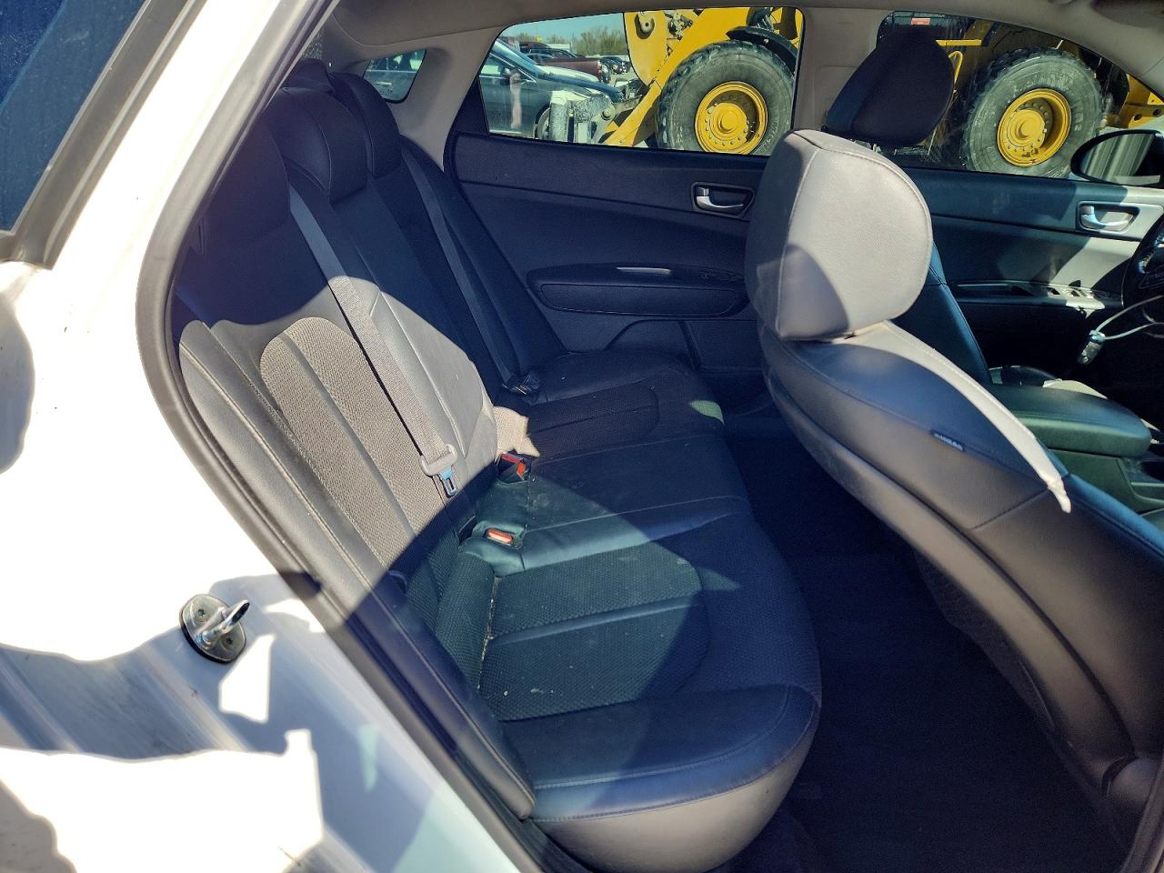 Kia Optima S