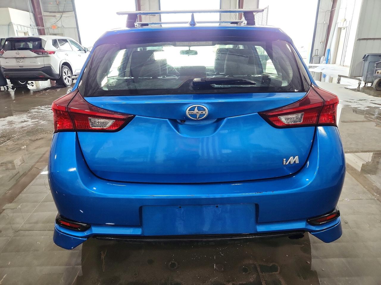 Scion iM Base