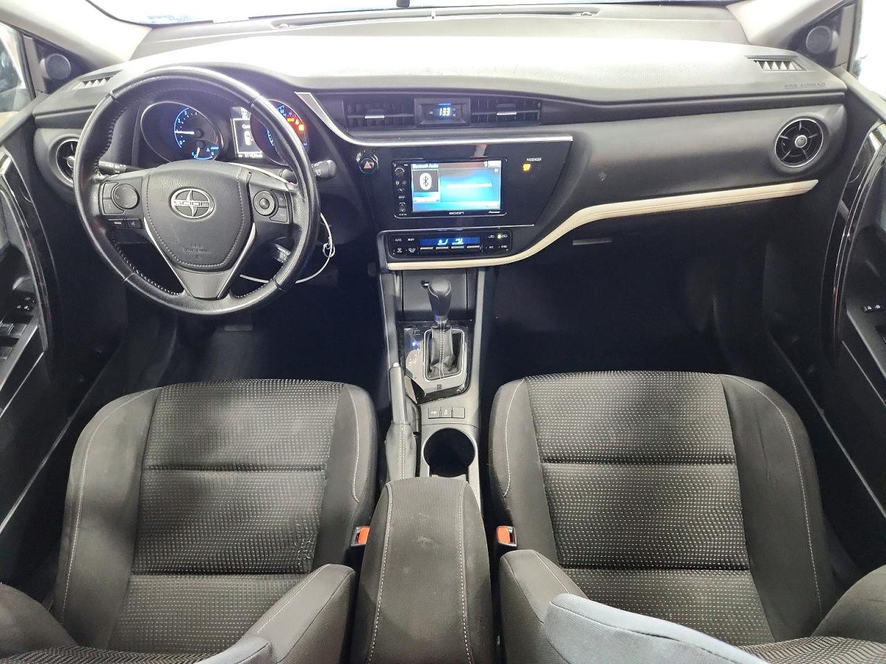 Scion iM Base