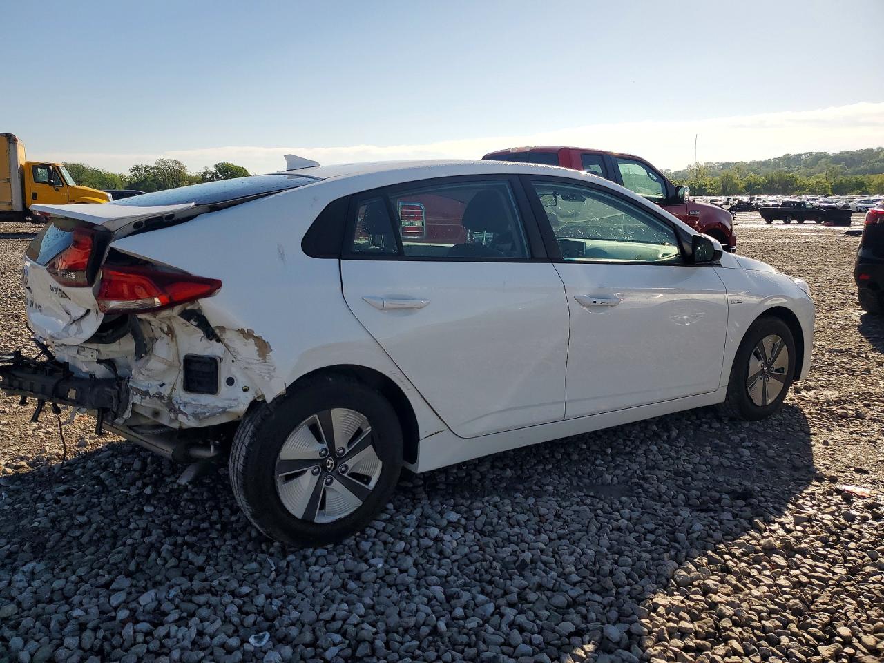 Hyundai Ioniq Blue