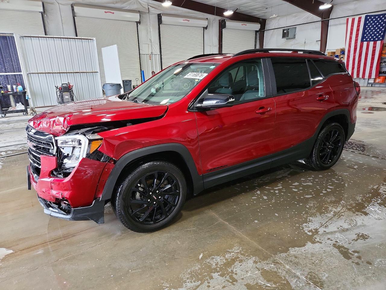 Salvage GMC Terrain Image