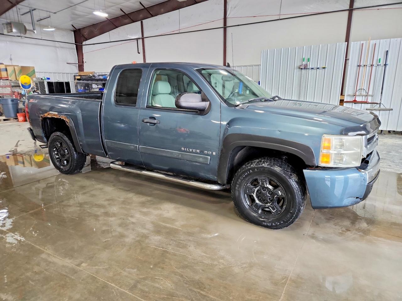 Chevrolet Silverado K1500