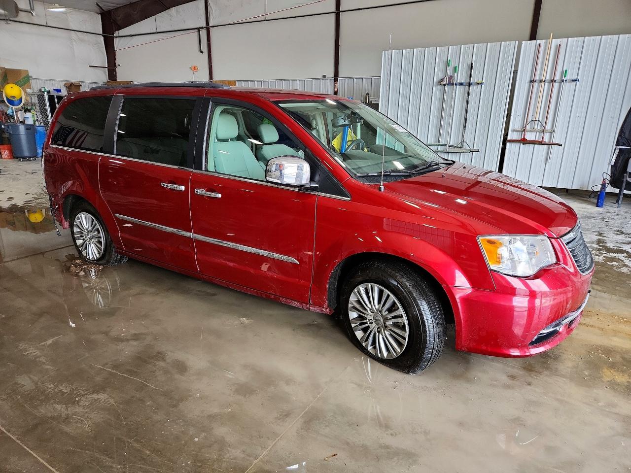 Chrysler Minivan Touring L