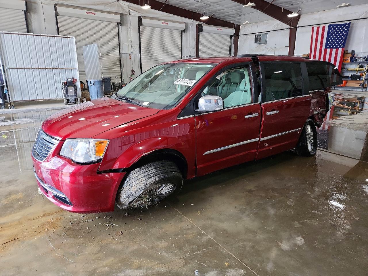 Salvage Chrysler Minivan Image