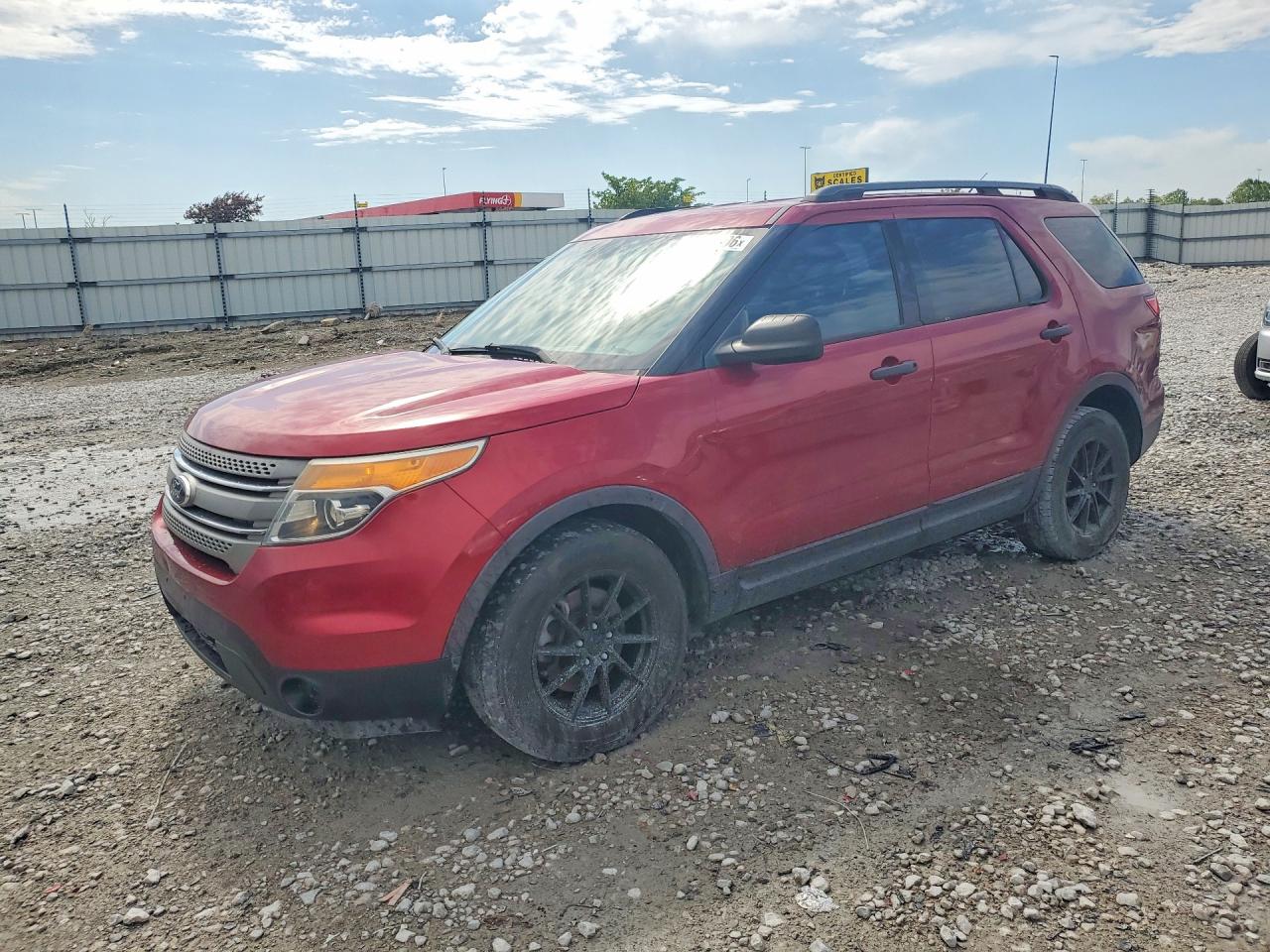 Salvage Ford Explorer Image