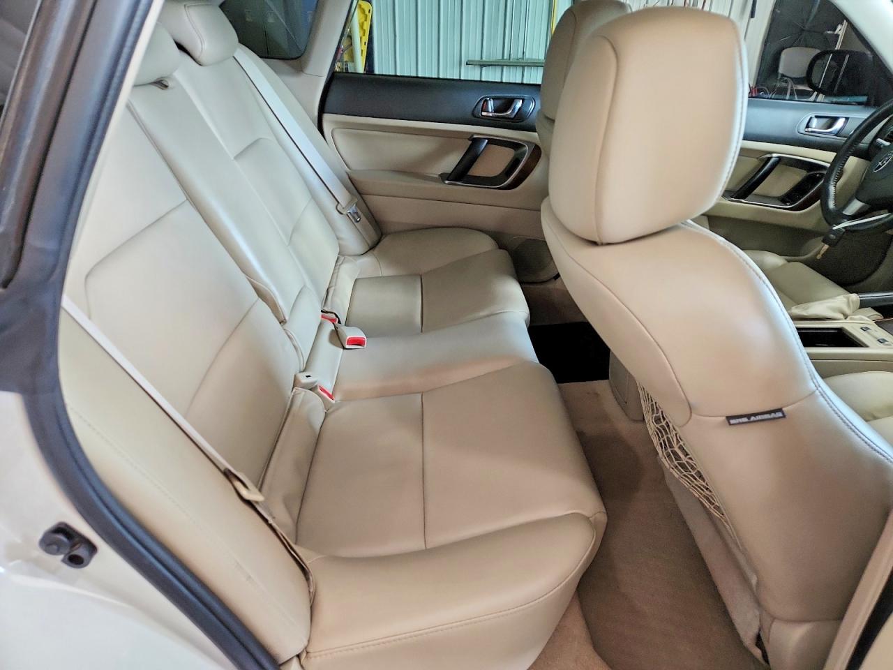 Subaru Legacy 2.5i Limited