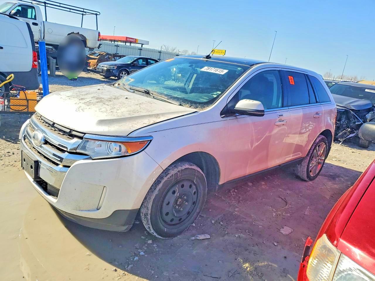 Salvage Ford Edge Image